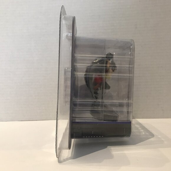 HAWKGIRL - Justice League Figurine Cold Cast Hand Painted Action Figures - Picture 6 of 8